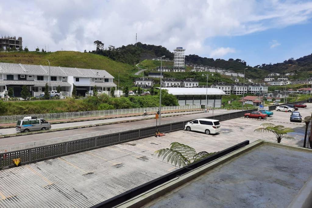 Lily Homestay Barrington Square Cameron Highlands. Бринчанг Екстериор снимка