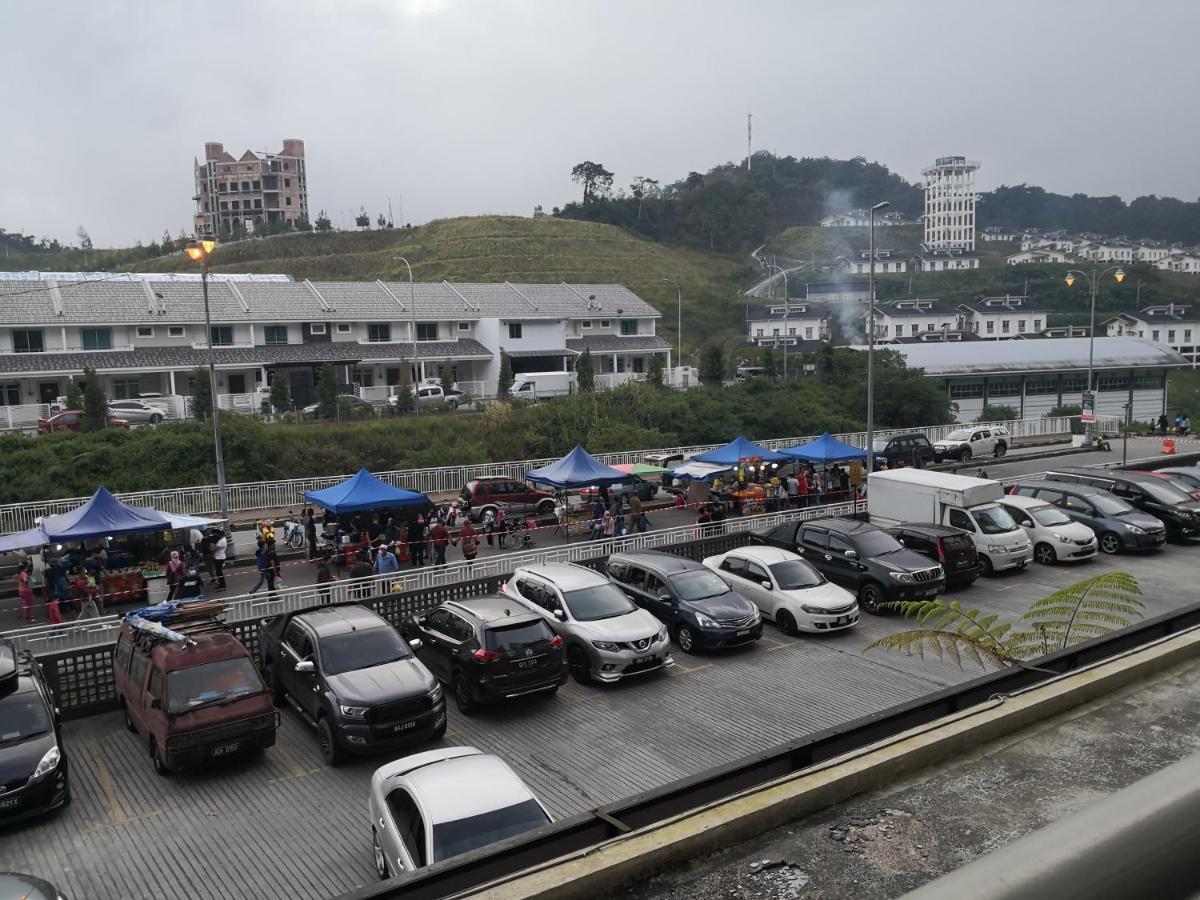 Lily Homestay Barrington Square Cameron Highlands. Бринчанг Екстериор снимка