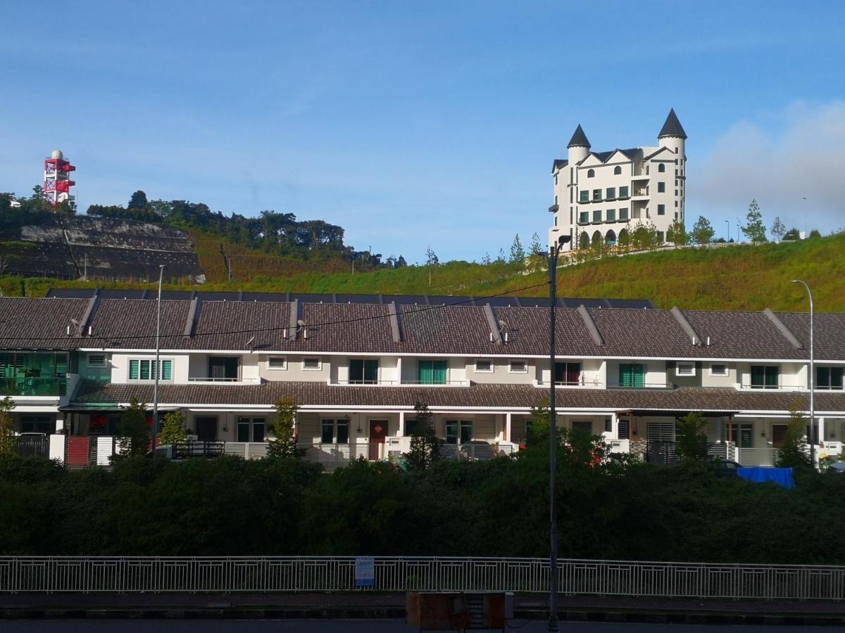 Lily Homestay Barrington Square Cameron Highlands. Бринчанг Екстериор снимка
